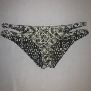 Bikini swim bottoms